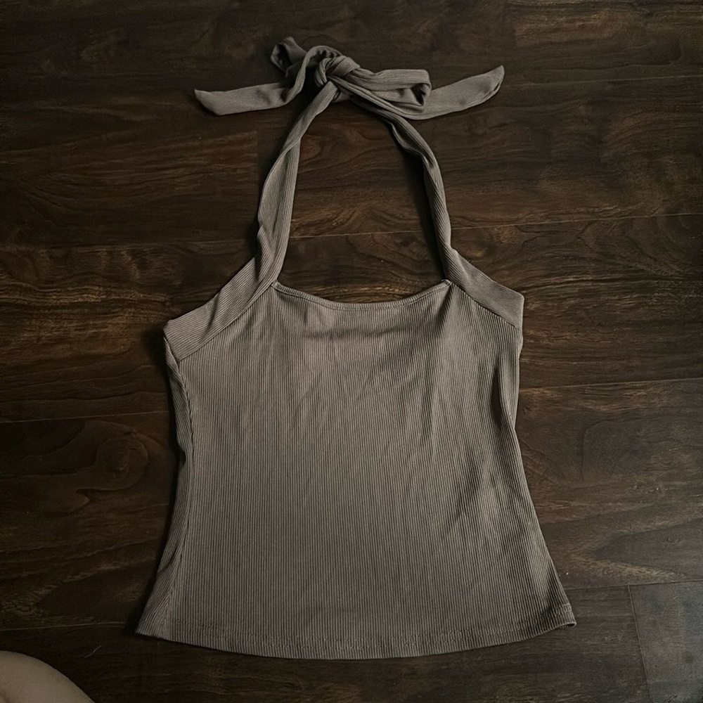 Halter top